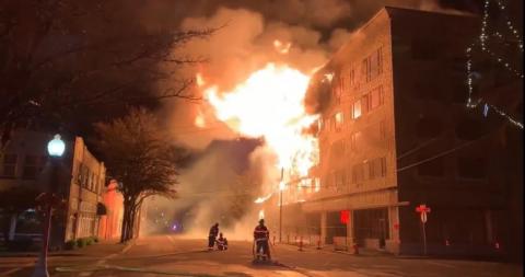 Un incendio destruye las oficinas del colectivo antiautoritario CrimethInc